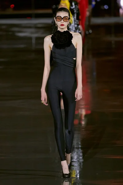 Look 27
